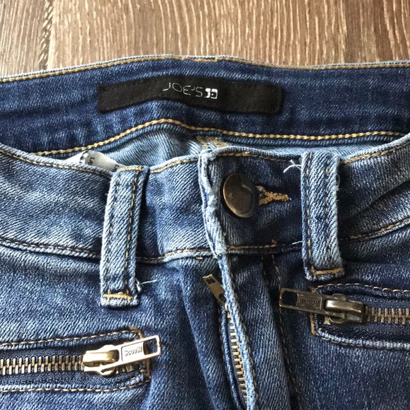 Joe’s Girl Jeans - Picture 3 of 7